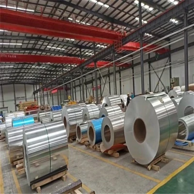 Herstellung von Jumborollen aus Aluminiumfolie in Lebensmittelqualität